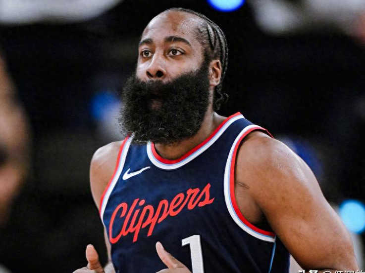 西亚卡姆遭遇十二持续失利，MAD教练压力巨大！引发球迷热议的简单介绍